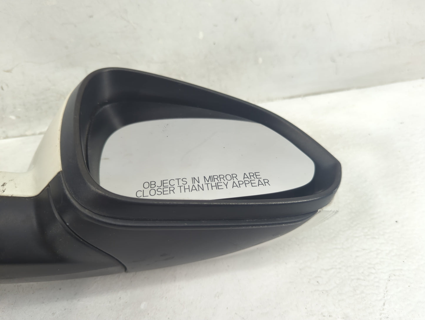 2012-2017 Buick Regal Passenger Side View Mirror - Right Door Mirror OEM Used - Oemusedautoparts1.com