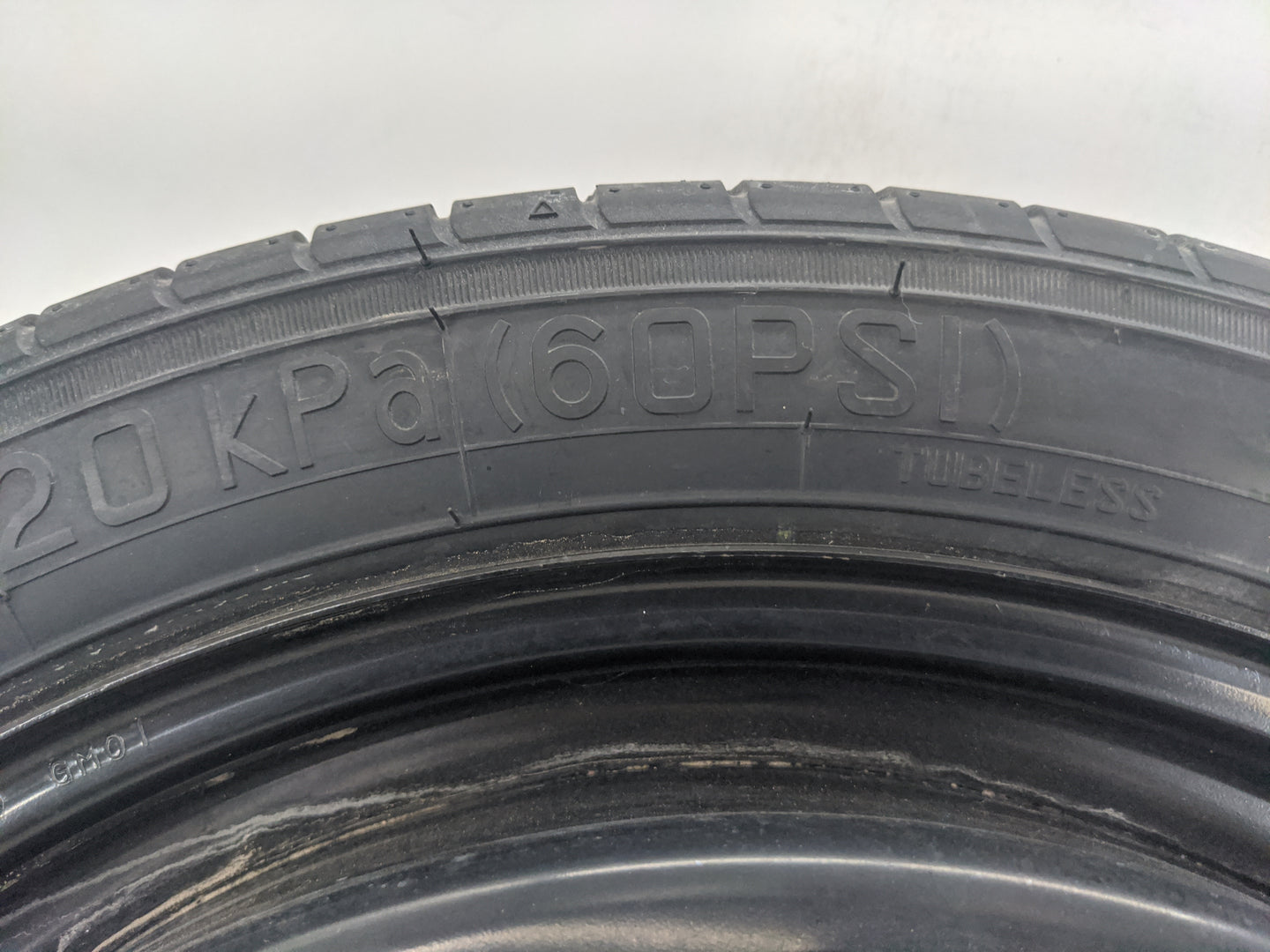 2011-2017 Buick Regal Spare Donut Tire Wheel Rim Oem 1420868 - Oemusedautoparts1.com