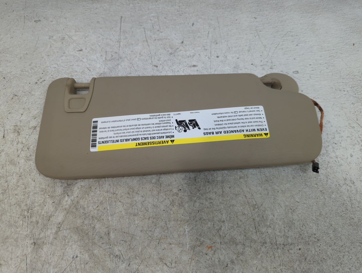 2011-2015 Buick Regal Sun Visor Shade Replacement Driver Left Mirror Fits Fits 2011 2012 2013 2014 2015 OEM Used Auto Parts 