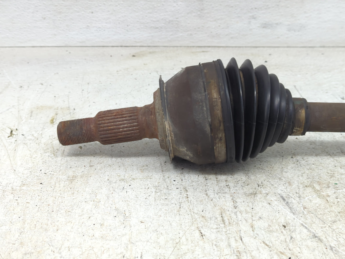 2014-2017 Buick Regal Axle Shaft Front Driver Cv C/v - Oemusedautoparts1.com