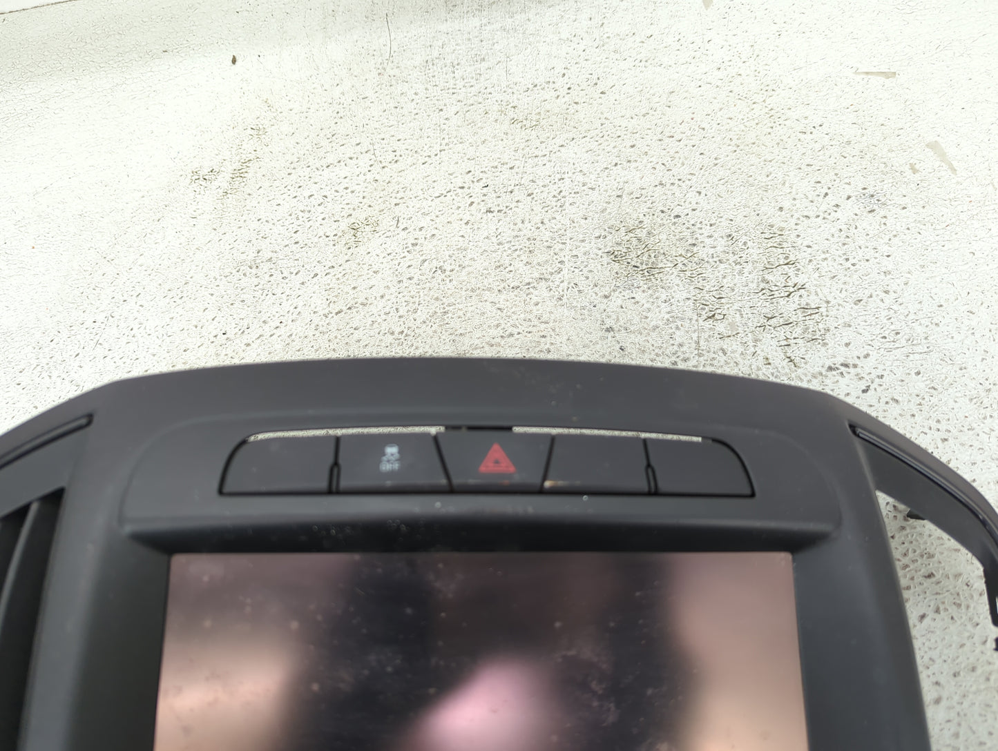 2015 Buick Regal Information Display Screen - Oemusedautoparts1.com