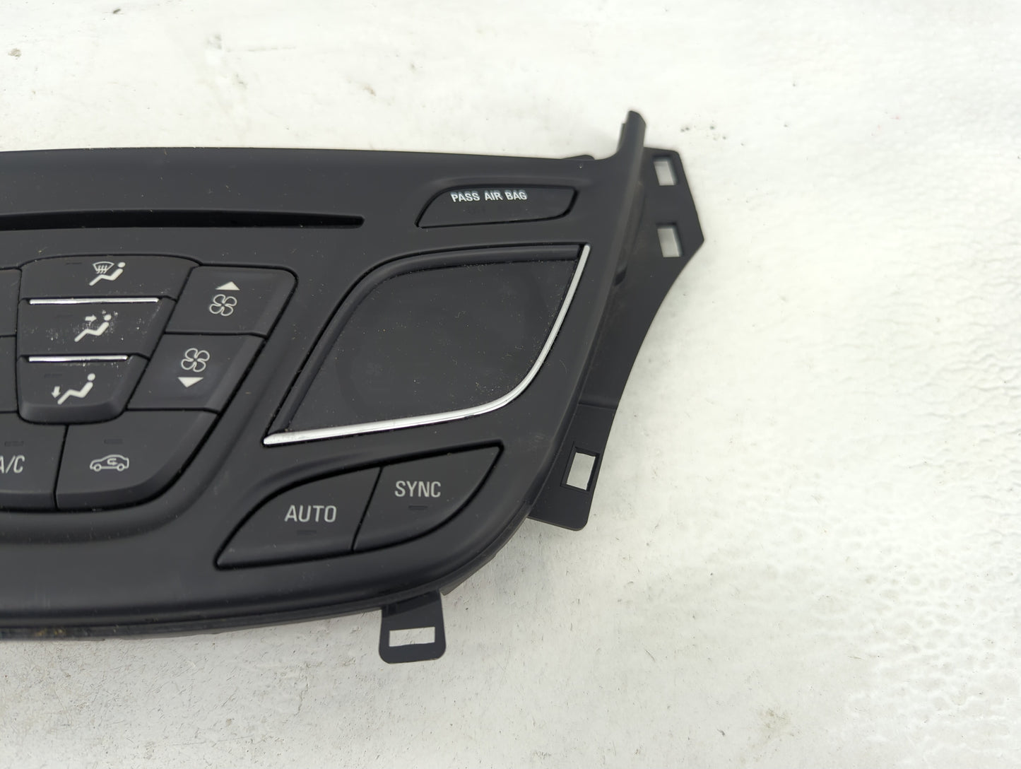 2014-2017 Buick Regal Climate Control Module Temperature AC/Heater Replacement P/N:90924561 7370200000000X Fits OEM Used Aut