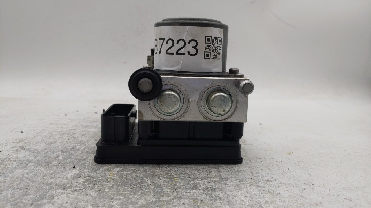 2014-2015 Buick Regal ABS Pump Control Module Replacement P/N:23321781 23226998, 23227003, 23163767 Fits Fits 2014 2015 OEM 
