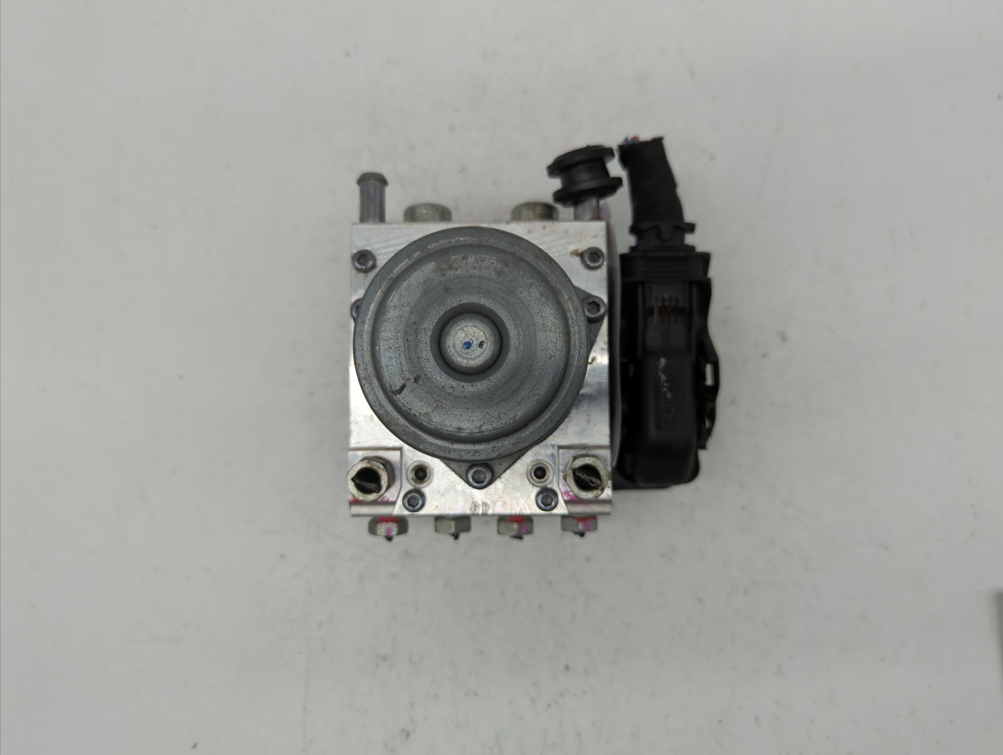 2014-2015 Buick Regal ABS Pump Control Module Replacement P/N:23321781 23226998, 23227003, 23163767 Fits Fits 2014 2015 OEM 