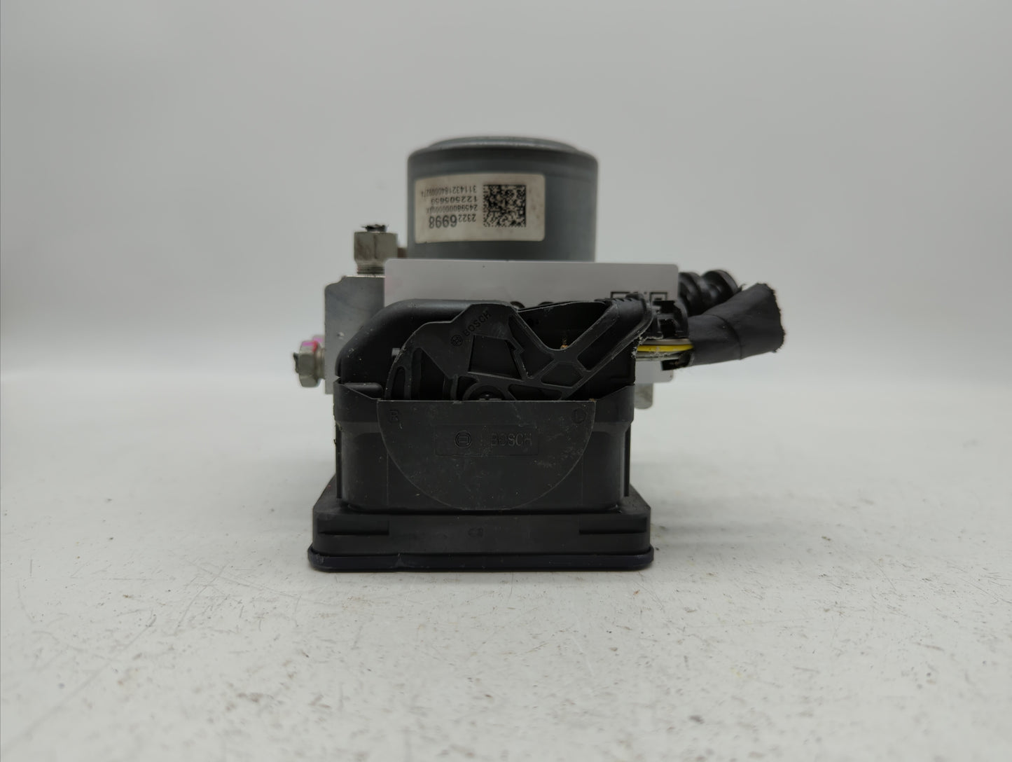 2014-2015 Buick Regal ABS Pump Control Module Replacement P/N:23321781 23226998, 23227003, 23163767 Fits Fits 2014 2015 OEM 