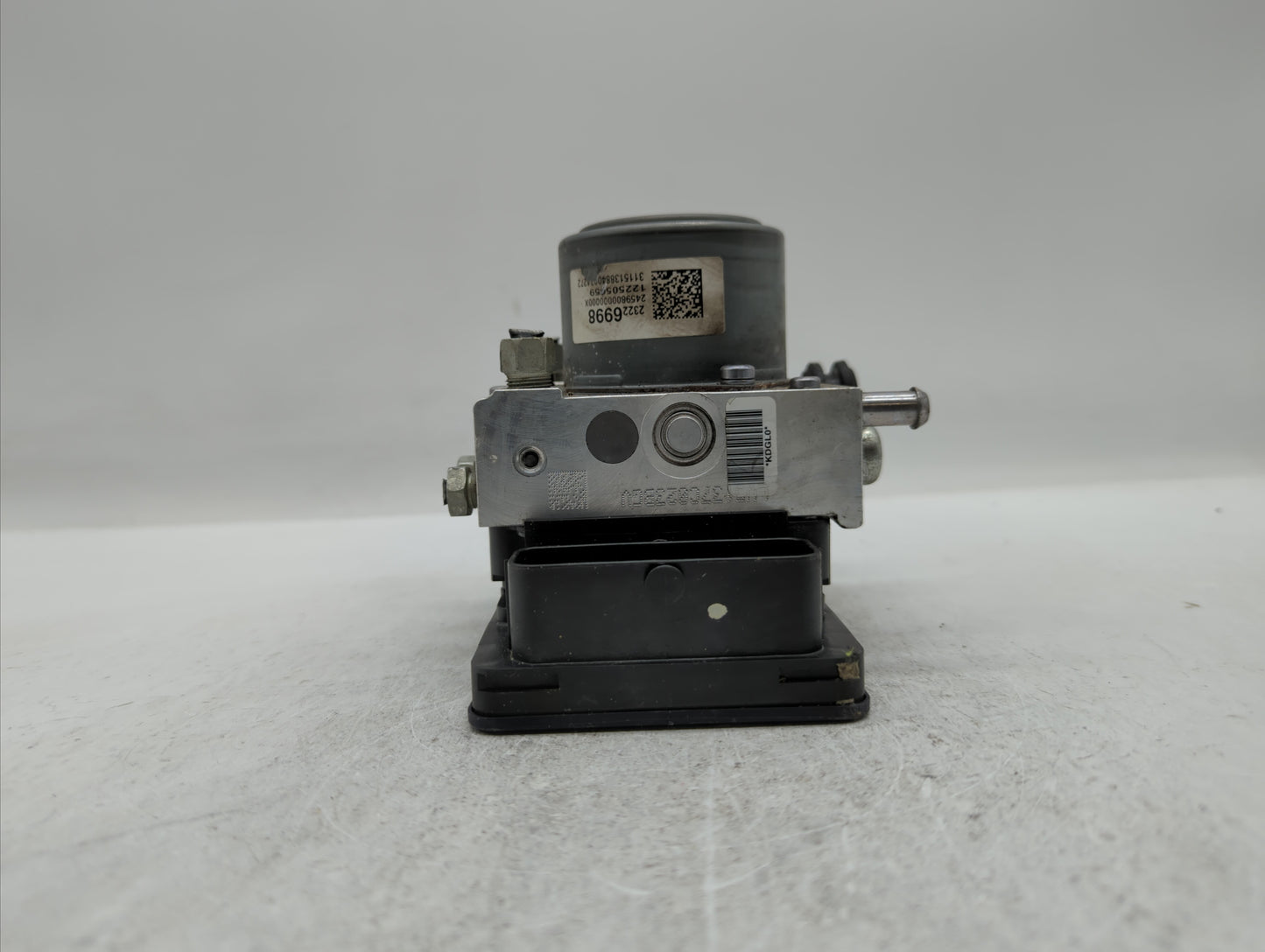 2014-2015 Buick Regal ABS Pump Control Module Replacement P/N:23321781 23226998, 23227003, 23163767 Fits Fits 2014 2015 OEM 