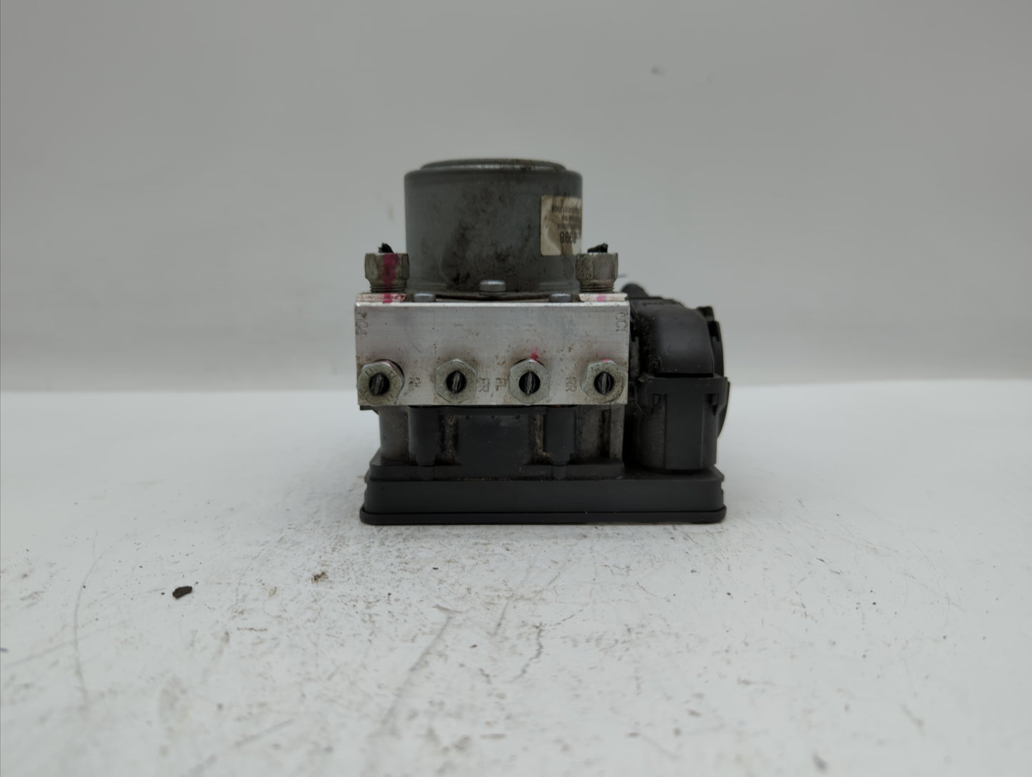 2014-2015 Buick Regal ABS Pump Control Module Replacement P/N:23321781 23226998, 23227003, 23163767 Fits Fits 2014 2015 OEM 