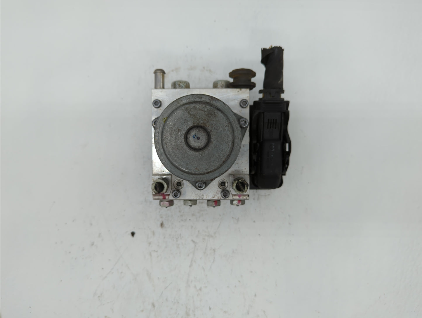 2014-2015 Buick Regal ABS Pump Control Module Replacement P/N:23321781 23226998, 23227003, 23163767 Fits Fits 2014 2015 OEM 