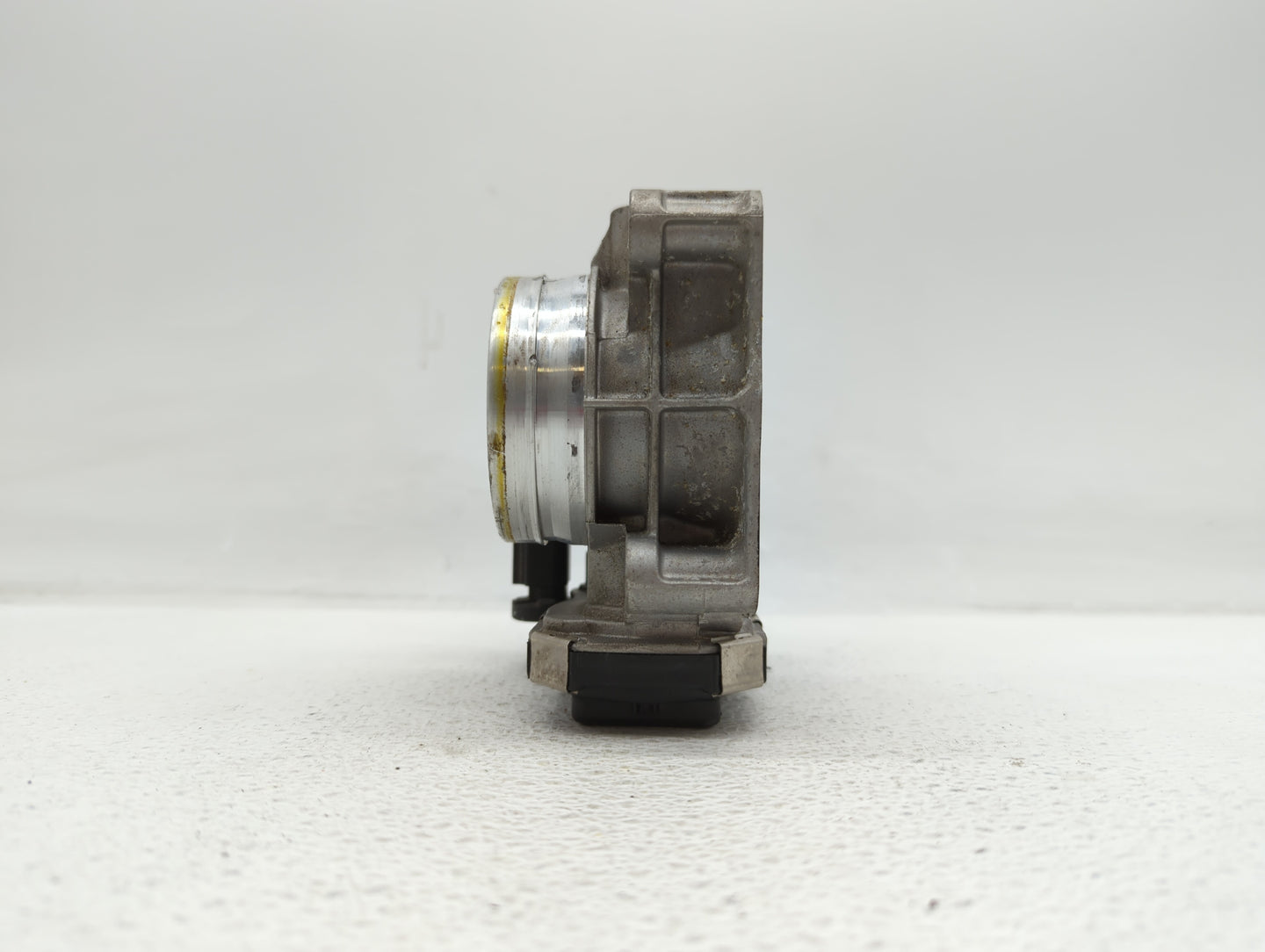 2014-2017 Buick Regal Throttle Body P/N:12670837AA 12681472AA, 12670937AA, 12627067DA Fits Fits 2013 2014 2015 2016 2017 201