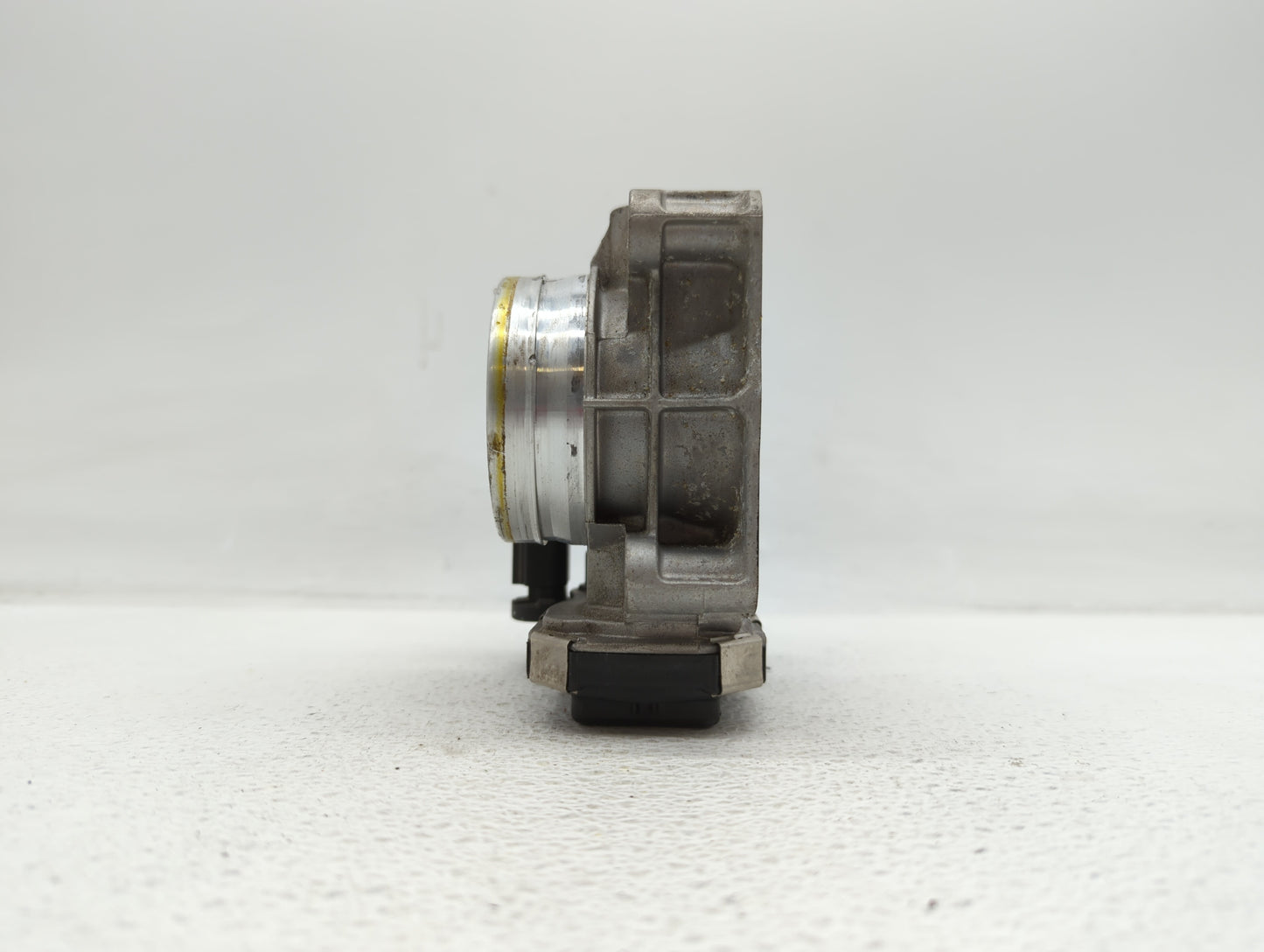 2014-2017 Buick Regal Throttle Body P/N:12670837AA 12681472AA, 12670937AA, 12627067DA Fits Fits 2013 2014 2015 2016 2017 201