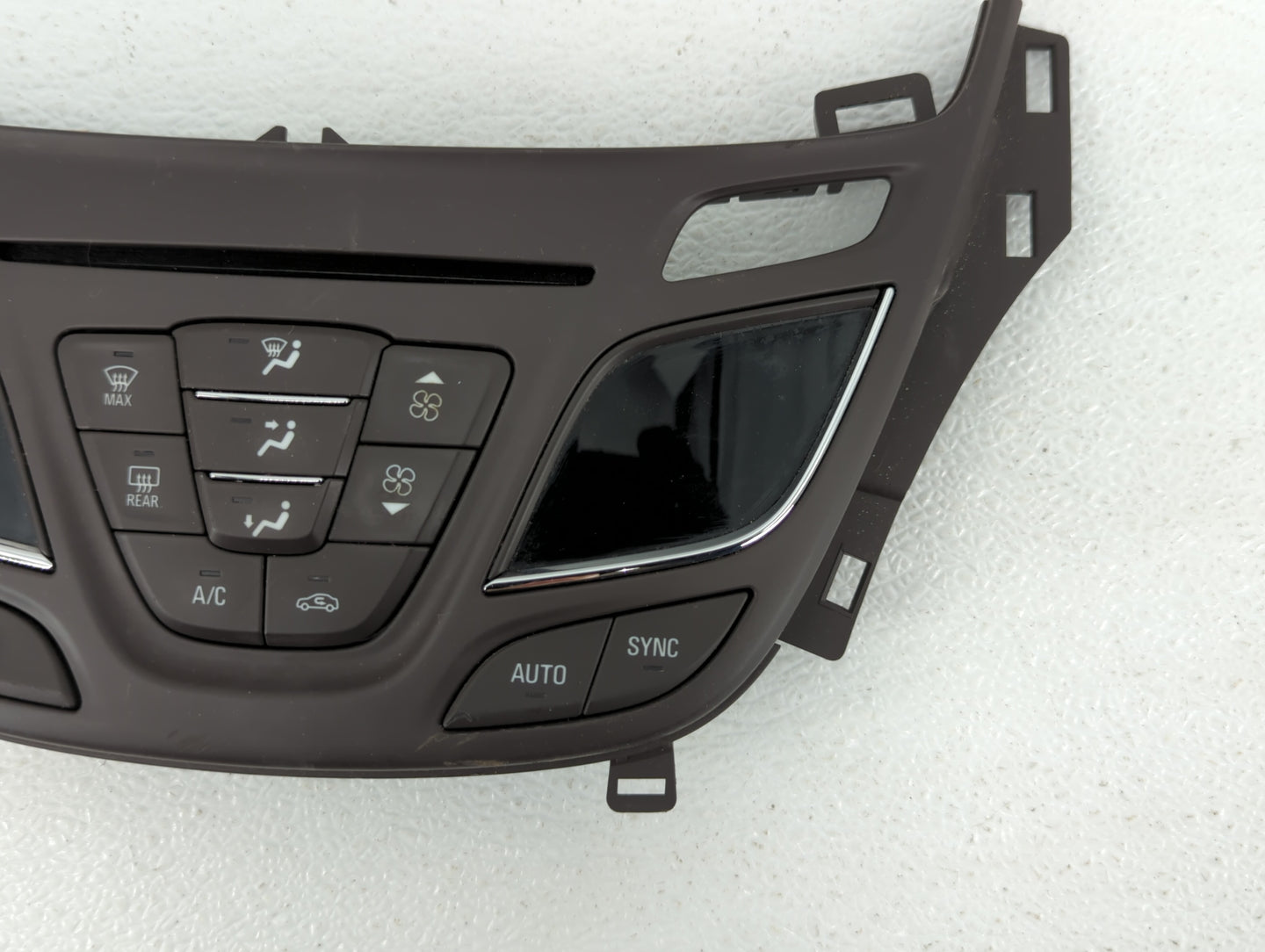 2015-2017 Buick Regal Radio AM FM Cd Player Receiver Replacement P/N:26202376 90924580, 26202395 Fits Fits 2015 2016 2017 OE