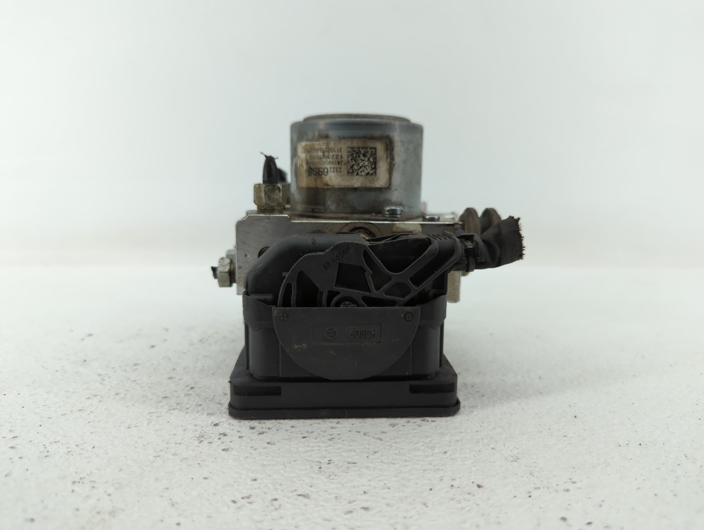 2014-2015 Buick Regal ABS Pump Control Module Replacement P/N:23226998 23227003, 23444527, 23430470, 23321781 Fits Fits 2014