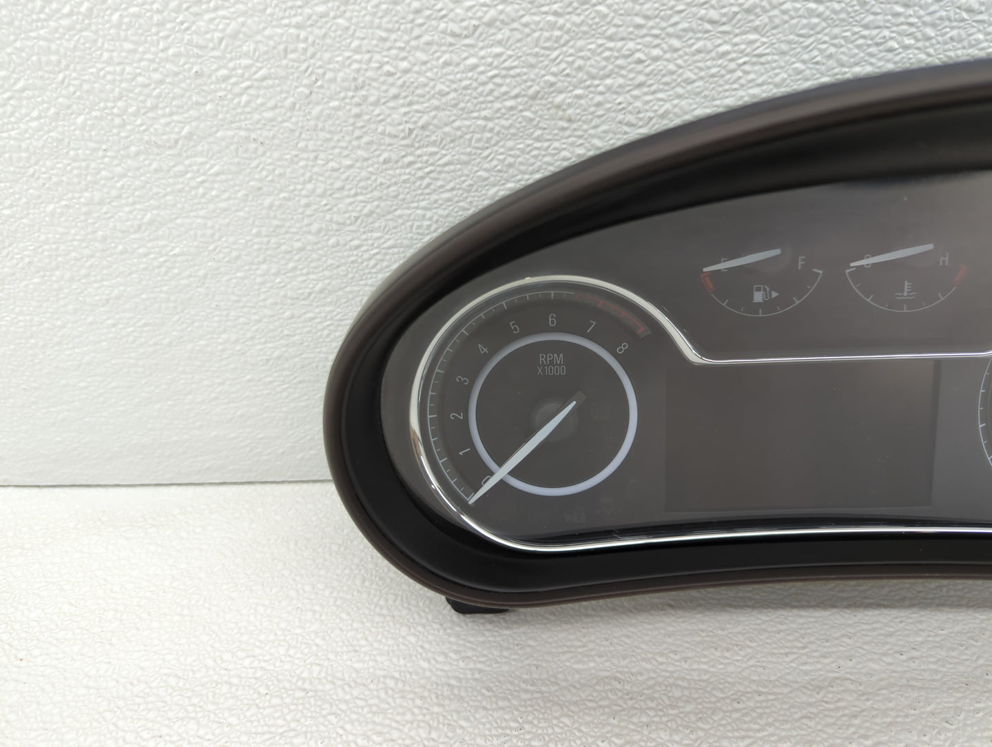 2015 Buick Regal Instrument Cluster Speedometer Gauges P/N:23222981 23242197 Fits OEM Used Auto Parts - Oemusedautoparts1.co