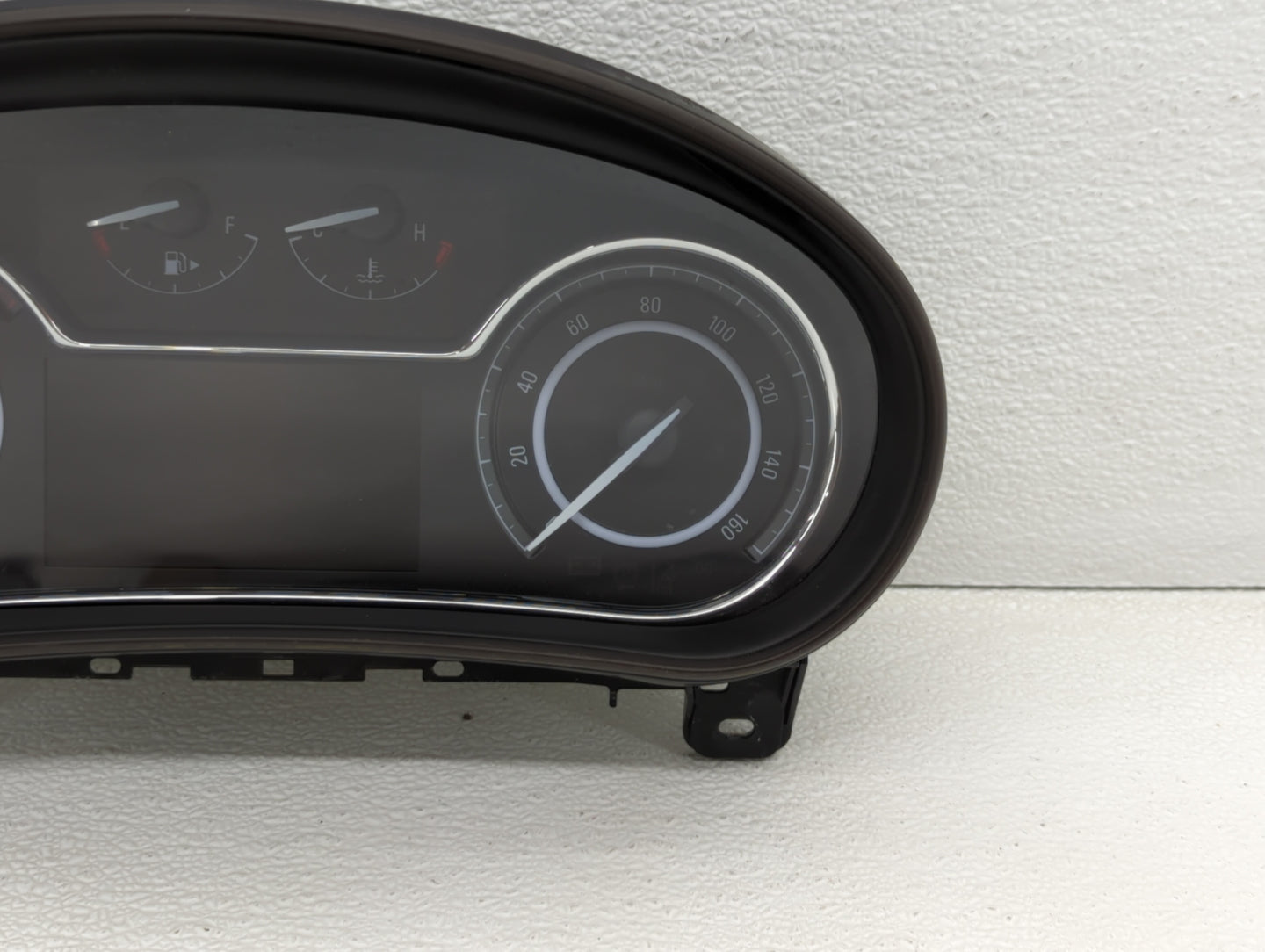 2015 Buick Regal Instrument Cluster Speedometer Gauges P/N:23222981 23242197 Fits OEM Used Auto Parts - Oemusedautoparts1.co