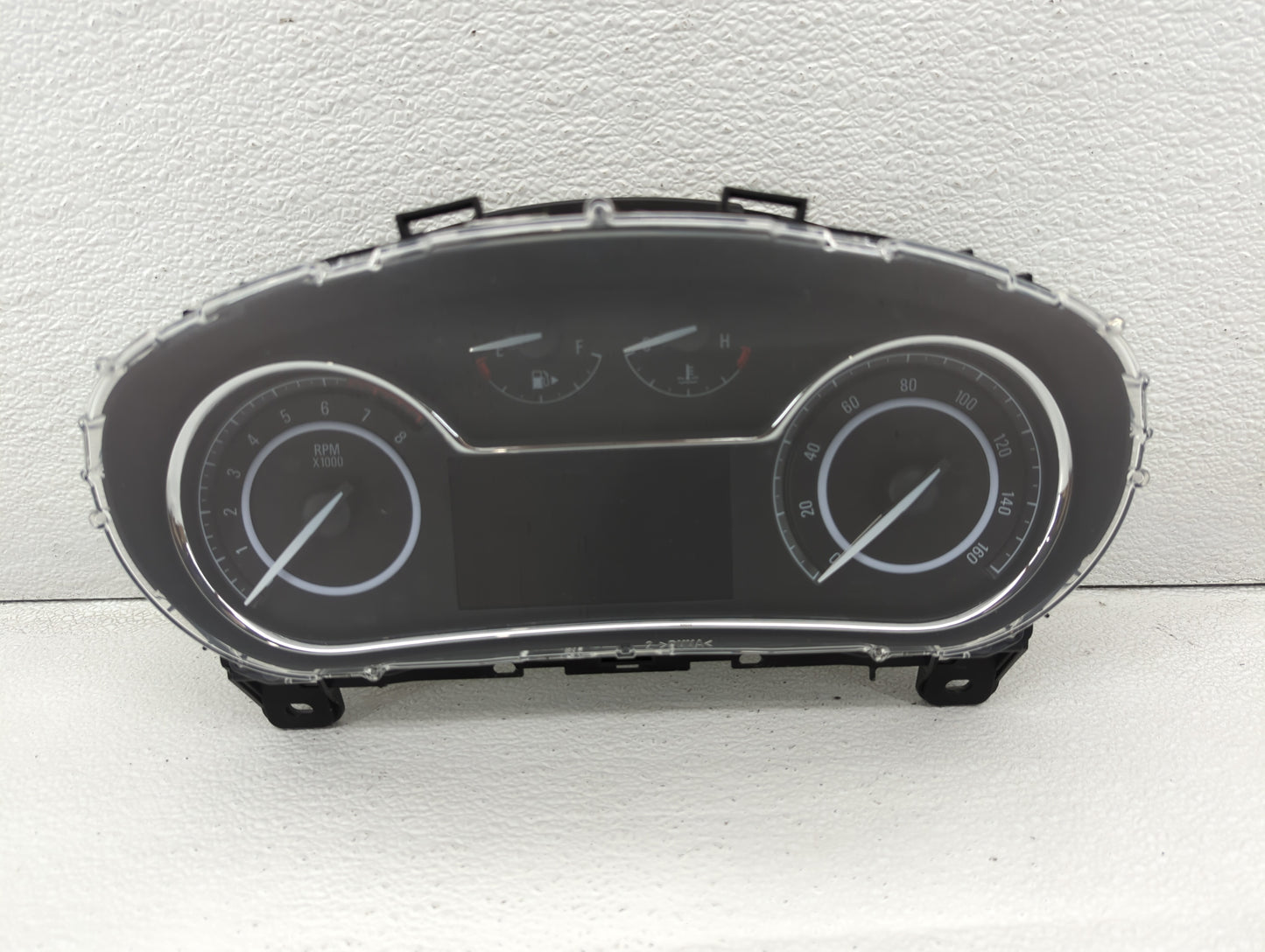 2015 Buick Regal Instrument Cluster Speedometer Gauges P/N:23348234 23222981 Fits OEM Used Auto Parts - Oemusedautoparts1.co
