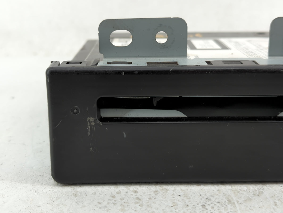 2015-2015 Buick Regal Am Fm Cd Player Radio Receiver 457049 - Oemusedautoparts1.com