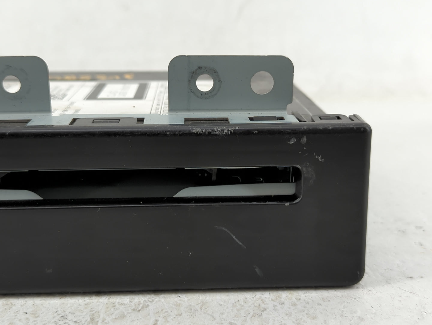 2015-2015 Buick Regal Am Fm Cd Player Radio Receiver - Oemusedautoparts1.com