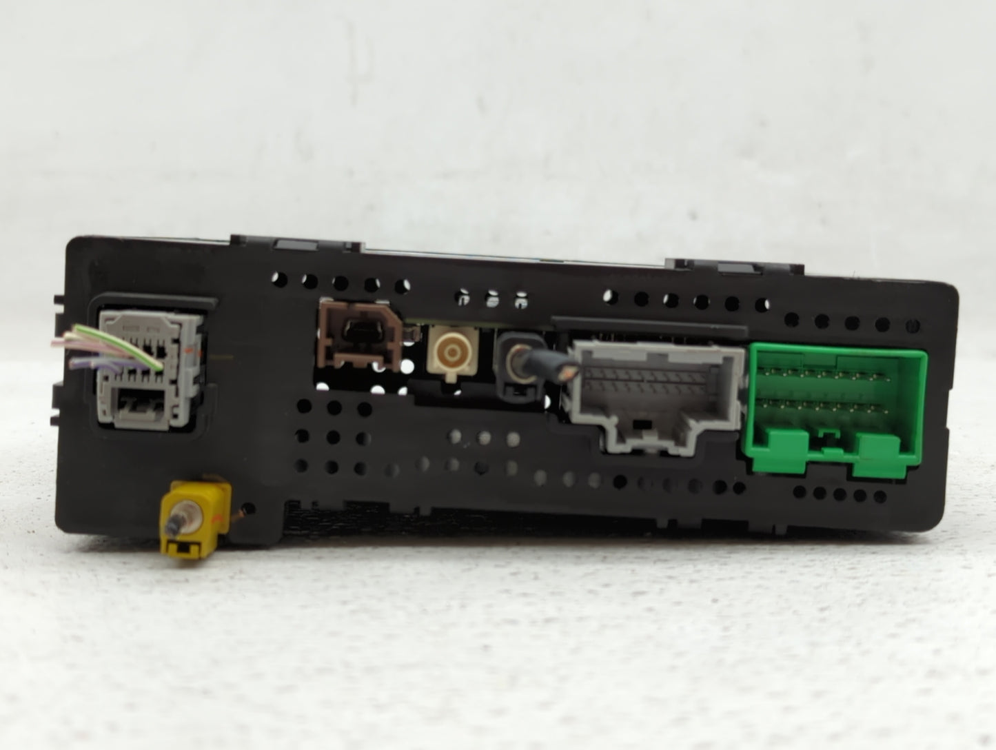 2015-2015 Buick Regal Am Fm Cd Player Radio Receiver - Oemusedautoparts1.com