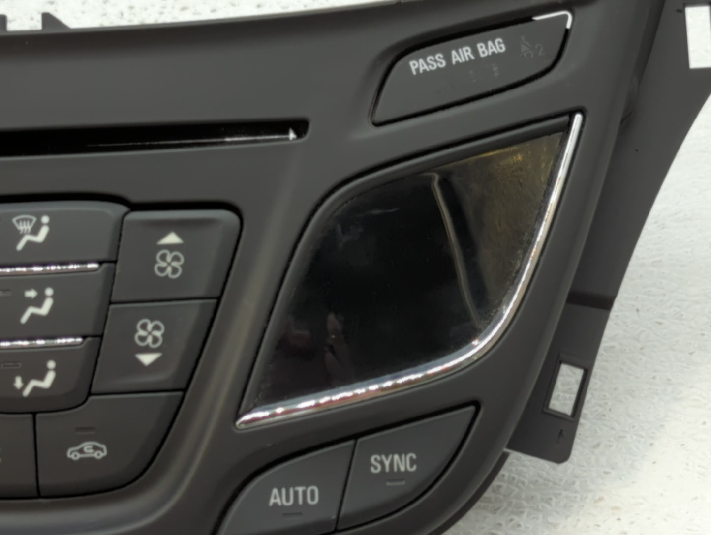 2014-2017 Buick Regal Climate Control Module Temperature AC/Heater Replacement P/N:26202378 90924561 Fits Fits 2014 2015 201