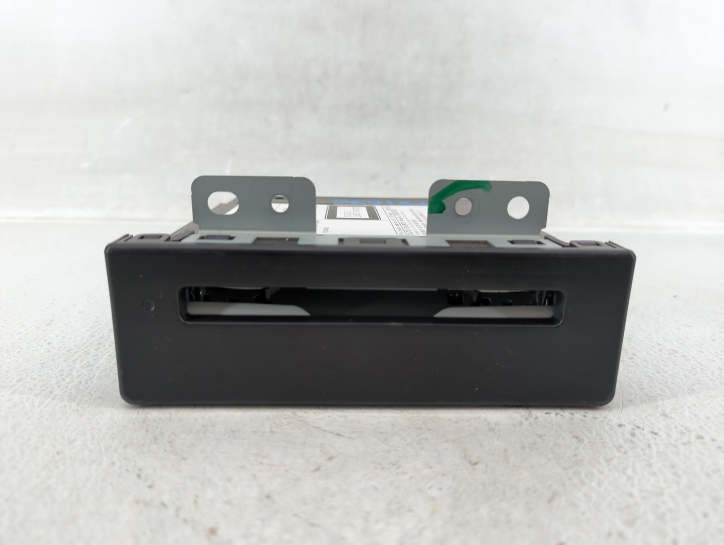 2015-2017 Buick Regal Radio AM FM Cd Player Receiver Replacement P/N:84016434 13594480 Fits Fits 2015 2016 2017 2018 2019 20