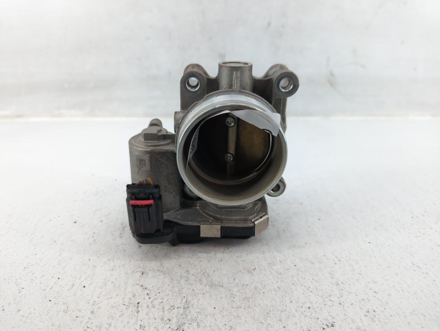 2014-2017 Buick Regal Throttle Body P/N:12625067DA Fits Fits 2013 2014 2015 2016 2017 2018 2019 2020 2021 OEM Used Auto Part