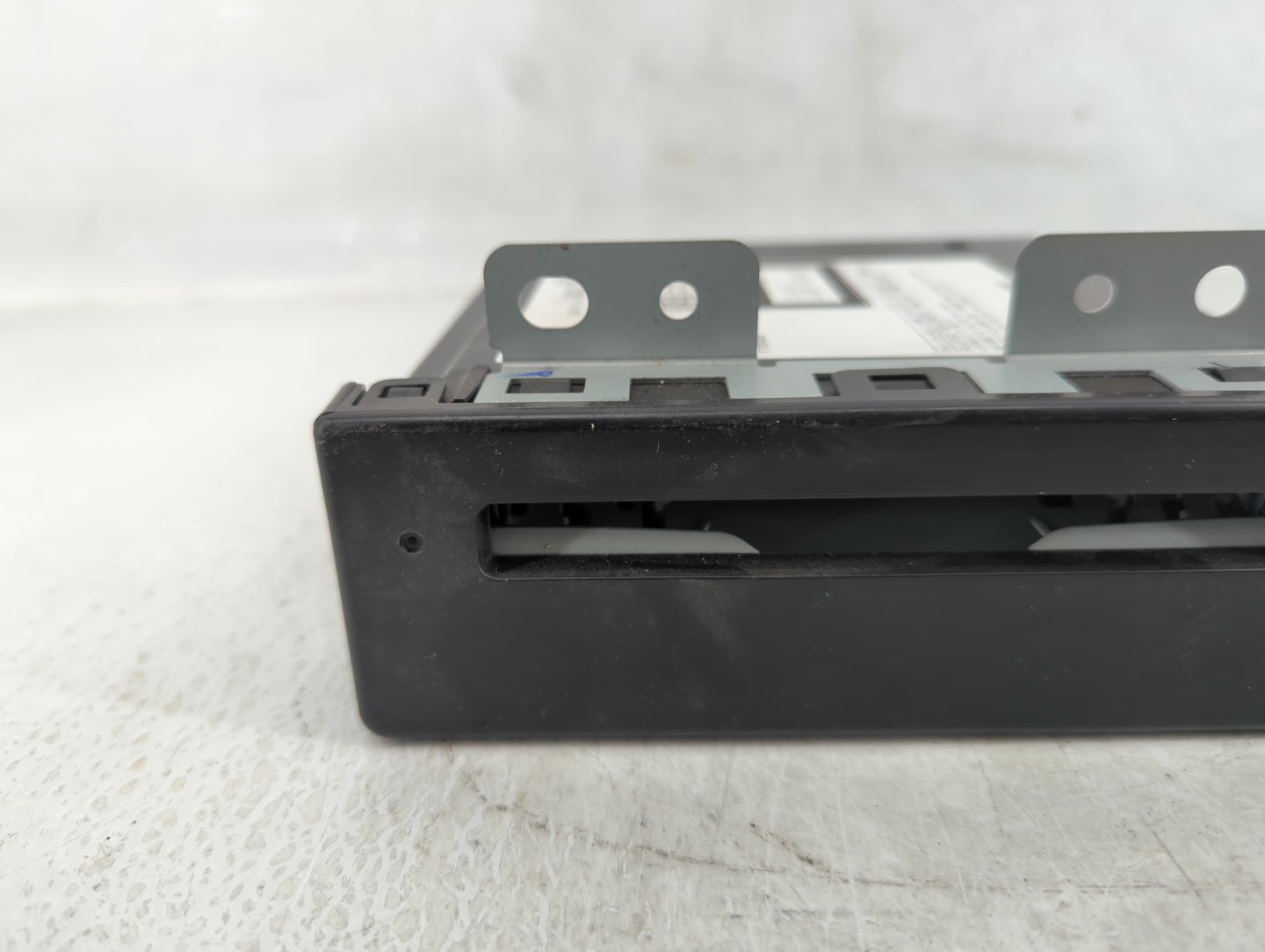 2015-2017 Buick Regal Radio AM FM Cd Player Receiver Replacement P/N:84016434 13594480 Fits Fits 2015 2016 2017 2018 2019 20