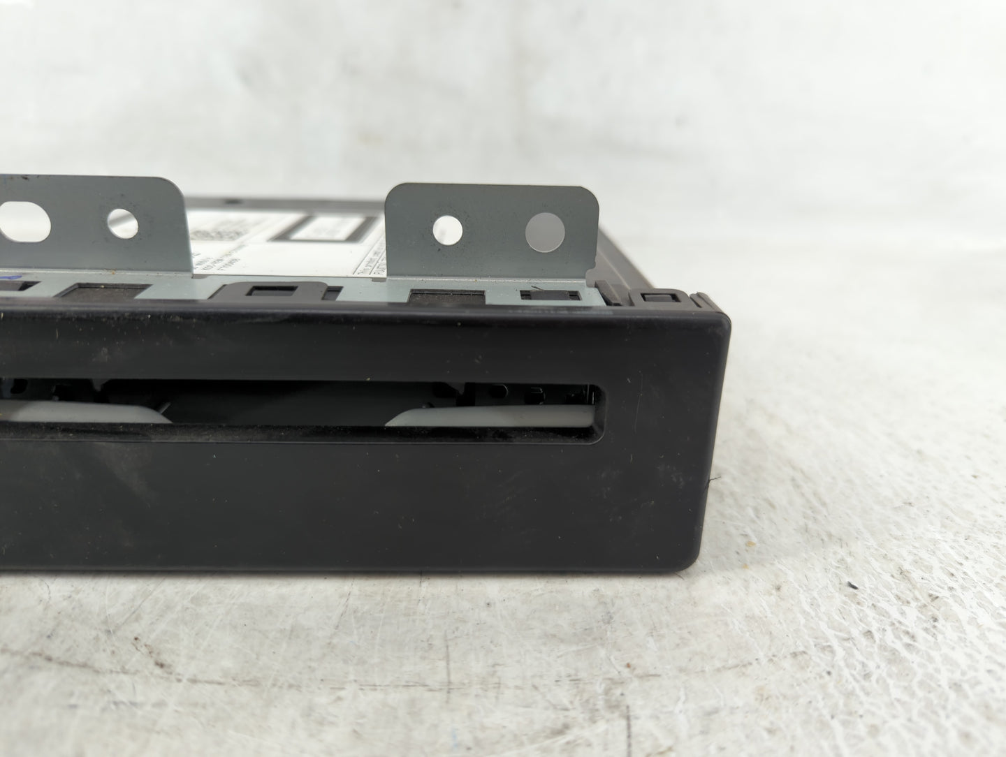 2015-2017 Buick Regal Radio AM FM Cd Player Receiver Replacement P/N:84016434 13594480 Fits Fits 2015 2016 2017 2018 2019 20