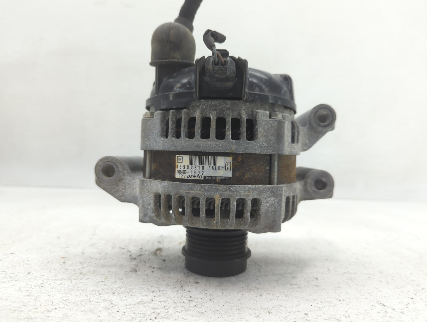 2014-2017 Buick Regal Alternator Replacement Generator Charging Assembly Engine OEM P/N:TN104210-1902 13592810 Fits OEM Used