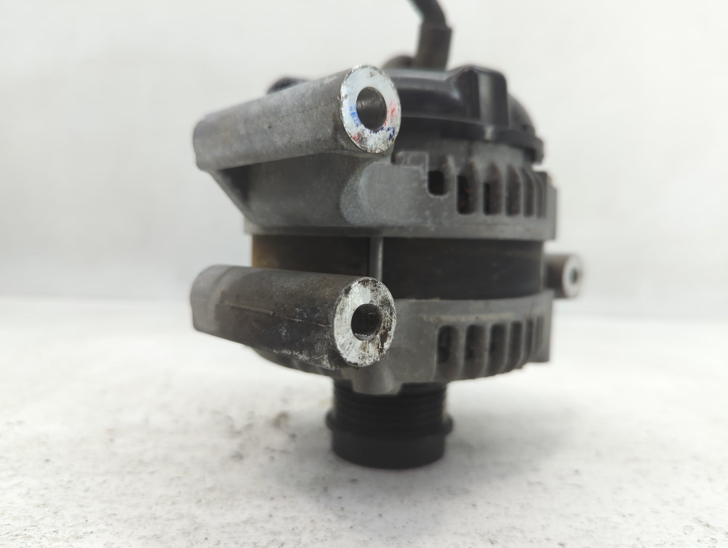 2014-2017 Buick Regal Alternator Replacement Generator Charging Assembly Engine OEM P/N:TN104210-1902 13592810 Fits OEM Used