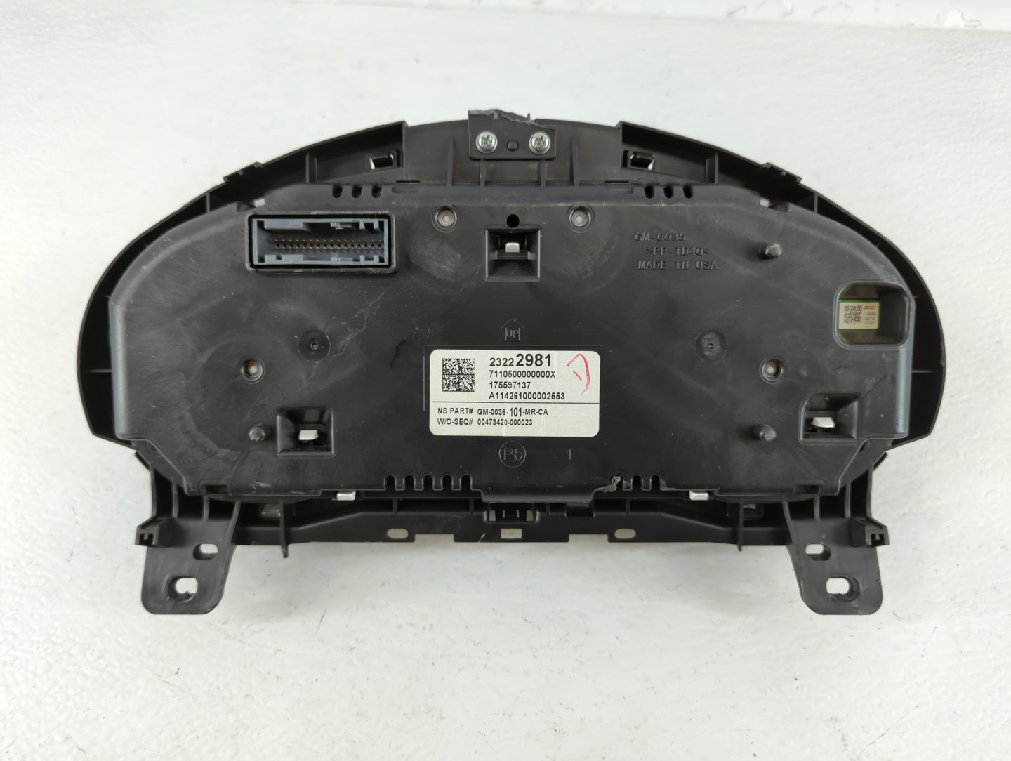 2015 Buick Regal Instrument Cluster Speedometer Gauges P/N:23222981 Fits OEM Used Auto Parts - Oemusedautoparts1.com