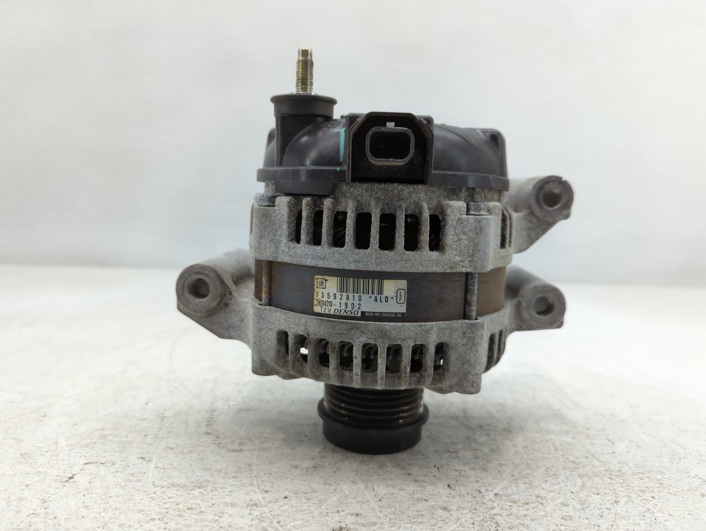 2014-2017 Buick Regal Alternator Replacement Generator Charging Assembly Engine OEM P/N:TN104210-1902 13592810 Fits OEM Used