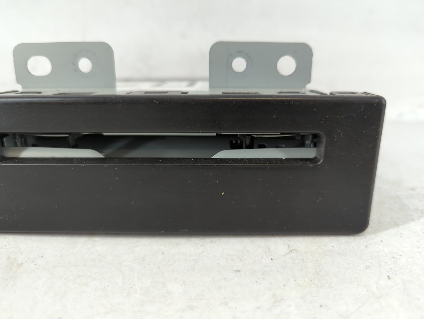 2014-2015 Buick Regal Am Fm Cd Player Radio Receiver - Oemusedautoparts1.com