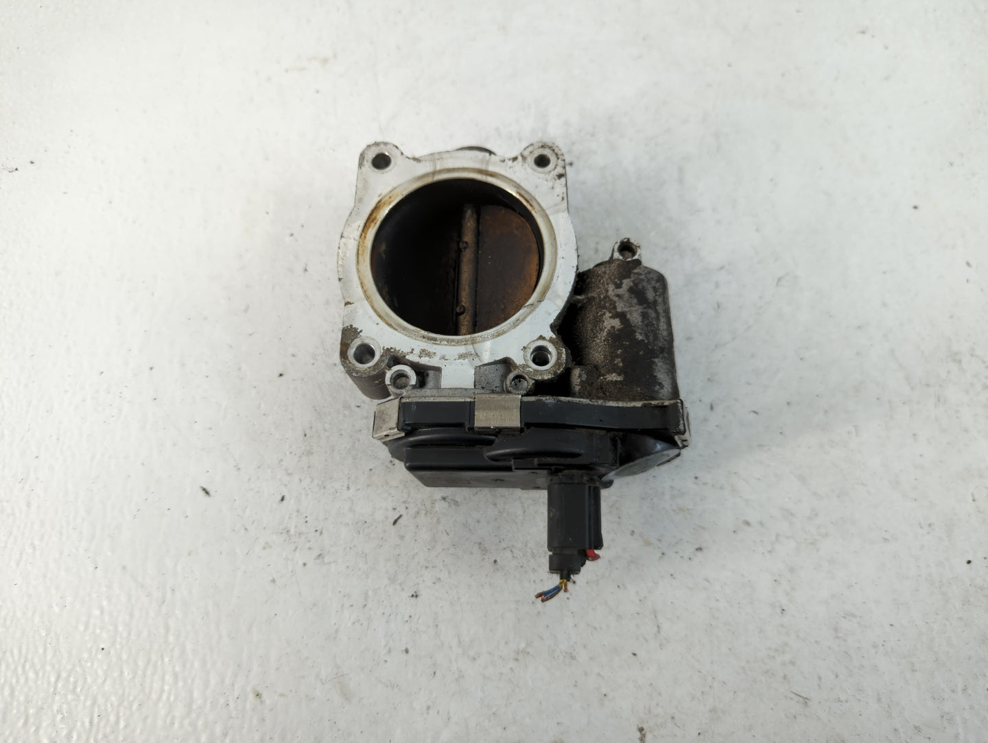 2012-2015 Buick Regal Throttle Body P/N:1263210 1CA Fits Fits 2012 2013 2014 2015 OEM Used Auto Parts - Oemusedautoparts1.co