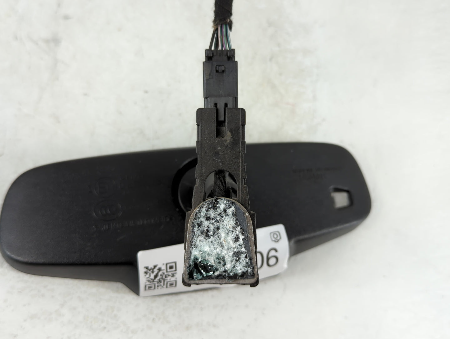 2011-2017 Buick Regal Interior Rear View Mirror Replacement OEM P/N:13584891 Fits OEM Used Auto Parts - Oemusedautoparts1.co