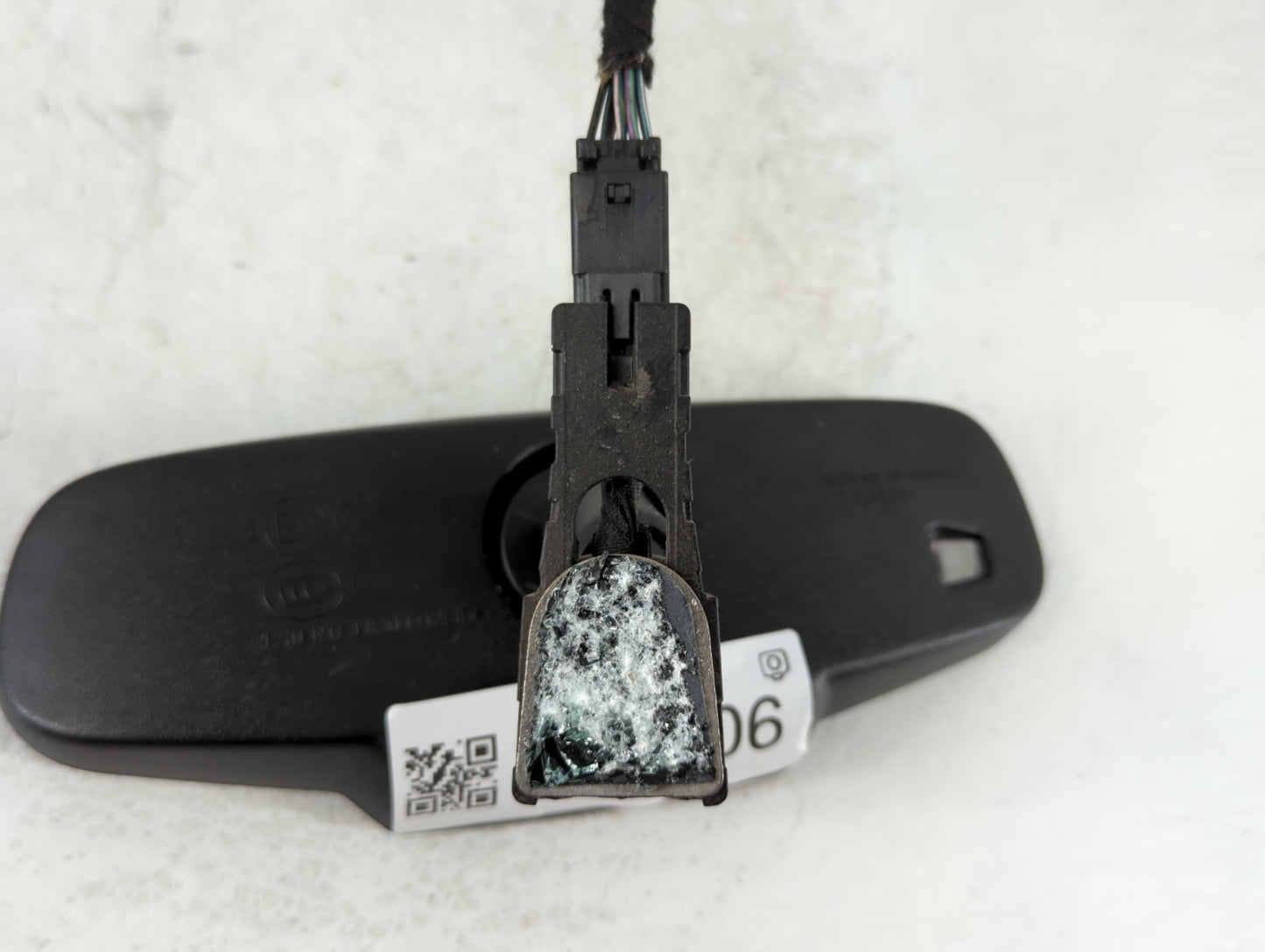 2011-2017 Buick Regal Interior Rear View Mirror Replacement OEM P/N:13584891 Fits OEM Used Auto Parts - Oemusedautoparts1.co