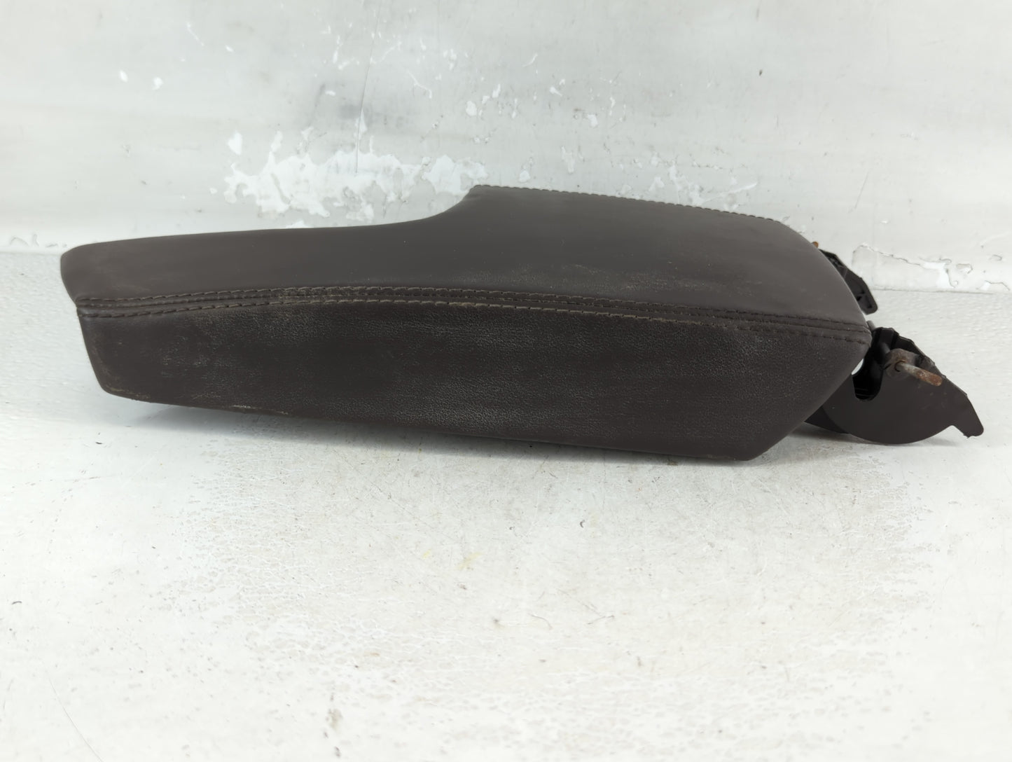 2015 Buick Regal Center Console Armrest Cover Lid Fits OEM Used Auto Parts - Oemusedautoparts1.com