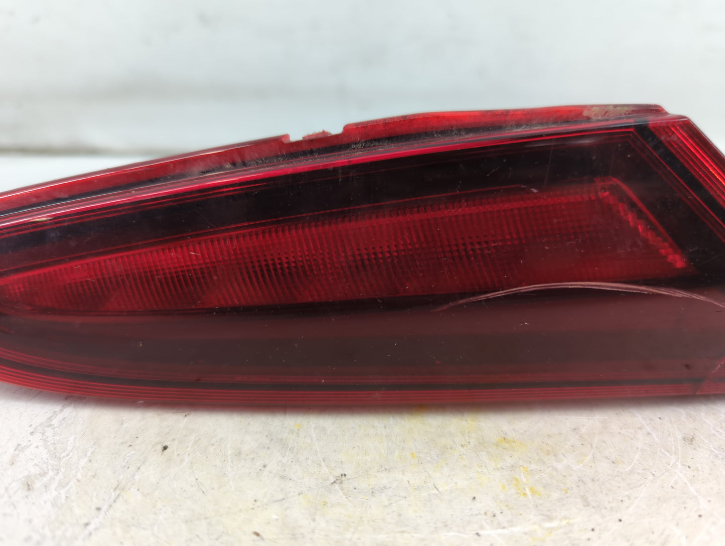 2015 Buick Regal Tail Light Assembly Passenger Right OEM P/N:21080104 22756313-ECE/SAE Fits OEM Used Auto Parts - Oemusedaut