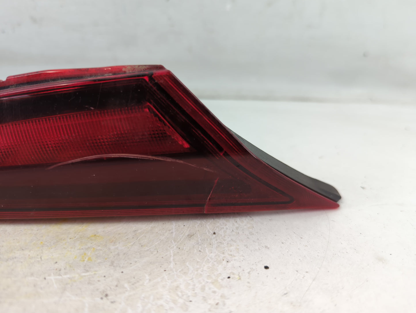 2015 Buick Regal Tail Light Assembly Passenger Right OEM P/N:21080104 22756313-ECE/SAE Fits OEM Used Auto Parts - Oemusedaut