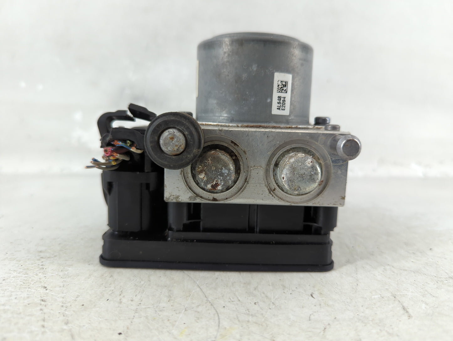2015 Buick Regal ABS Pump Control Module Replacement P/N:23226998 Fits OEM Used Auto Parts - Oemusedautoparts1.com