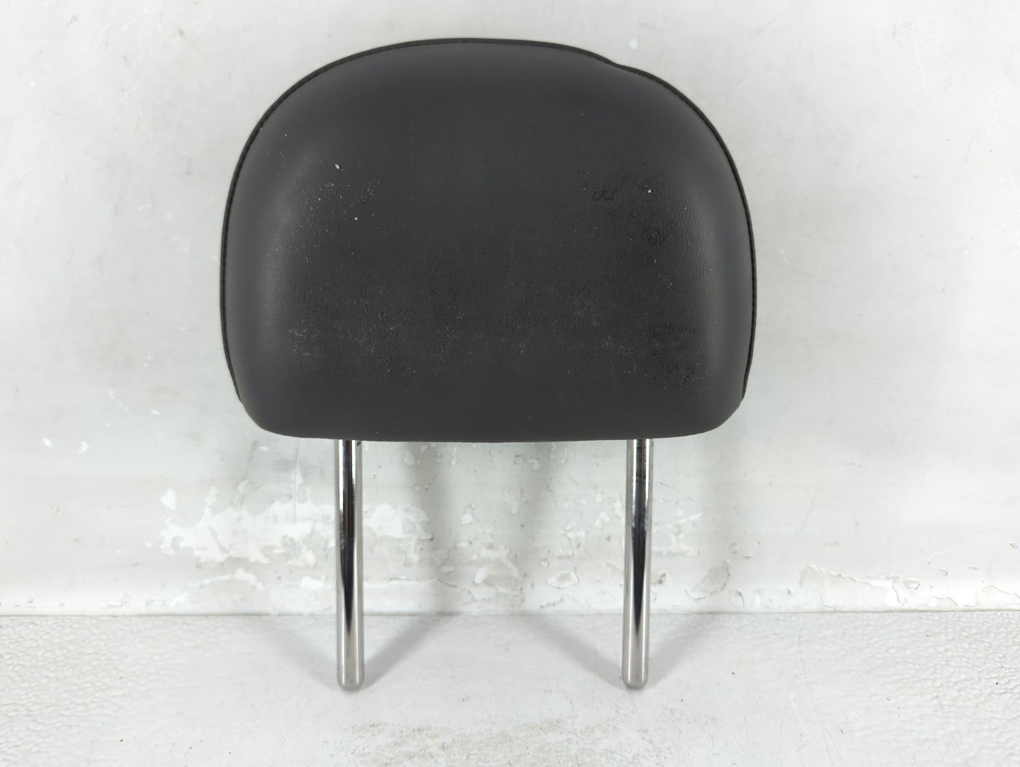 2015 Buick Regal Headrest Head Rest Rear Center Seat Fits OEM Used Auto Parts - Oemusedautoparts1.com