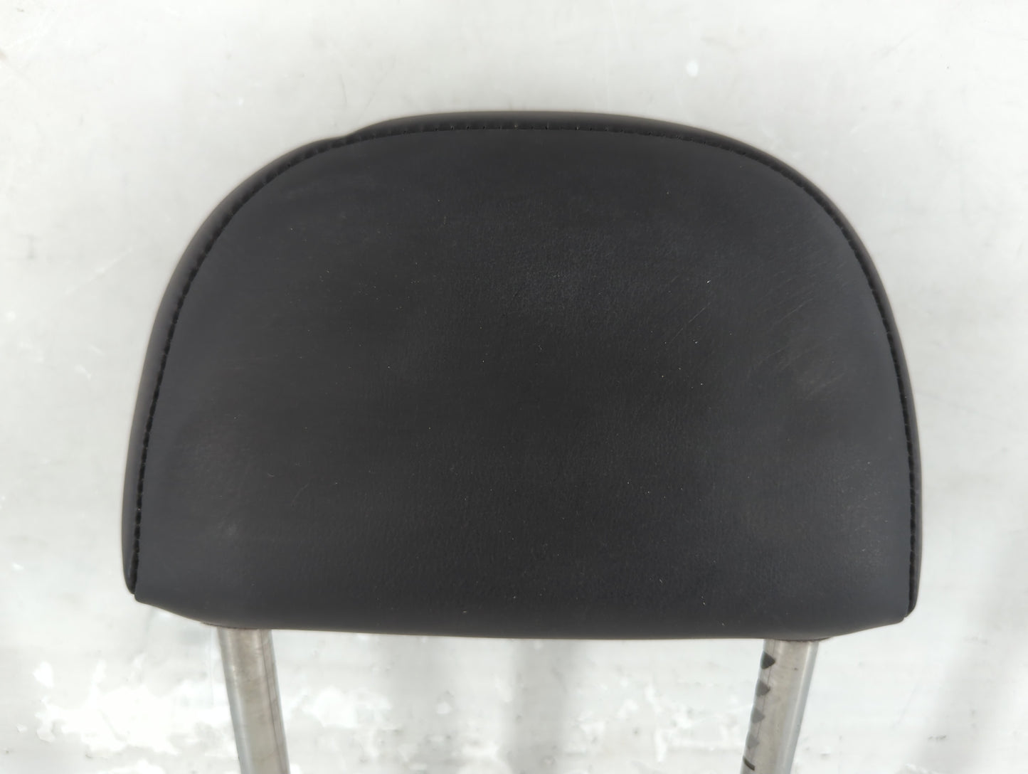 2015 Buick Regal Headrest Head Rest Rear Center Seat Fits OEM Used Auto Parts - Oemusedautoparts1.com