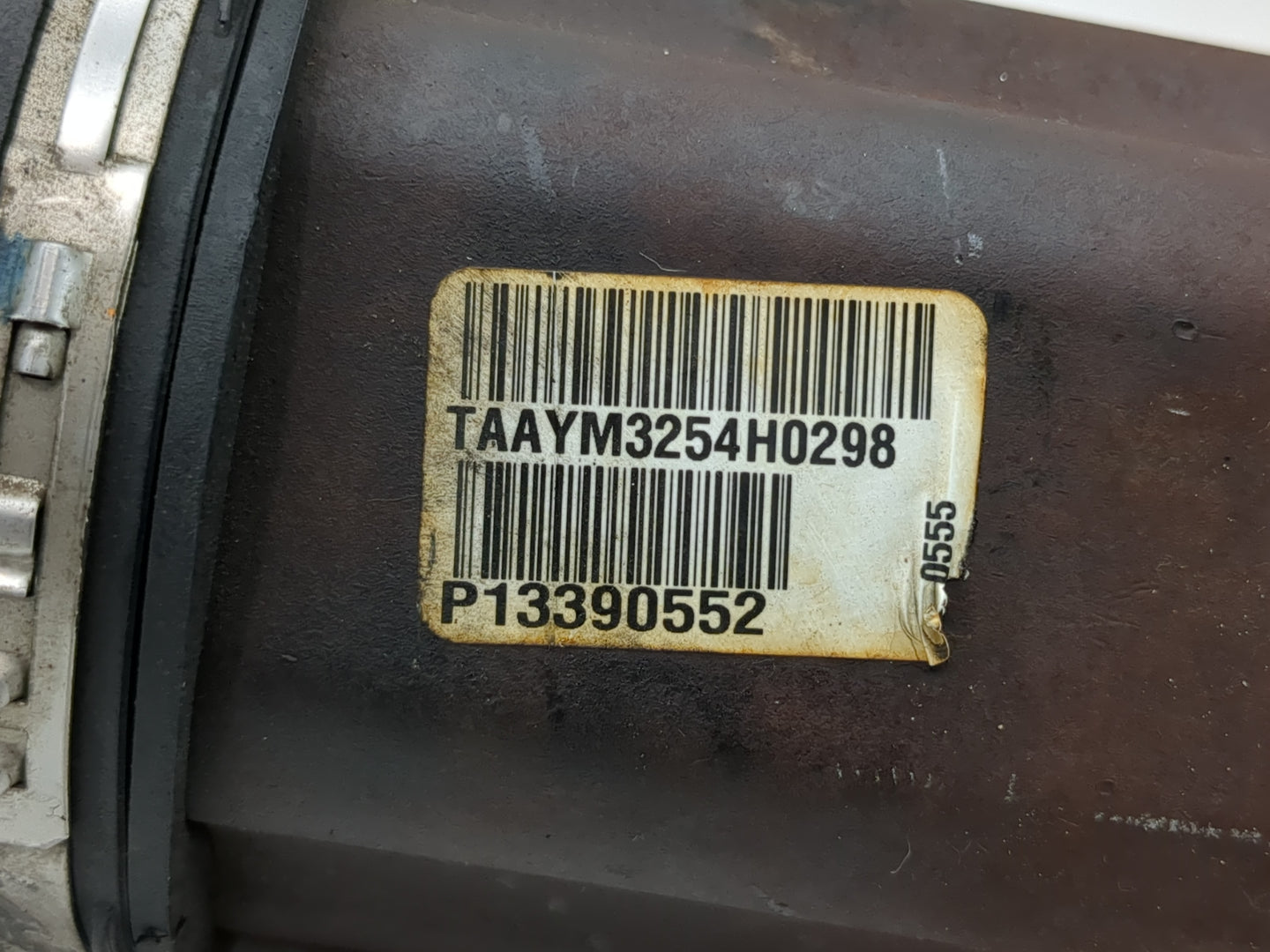 2012-2017 Buick Verano Axle Shaft Front Passenger Cv C/v - Oemusedautoparts1.com