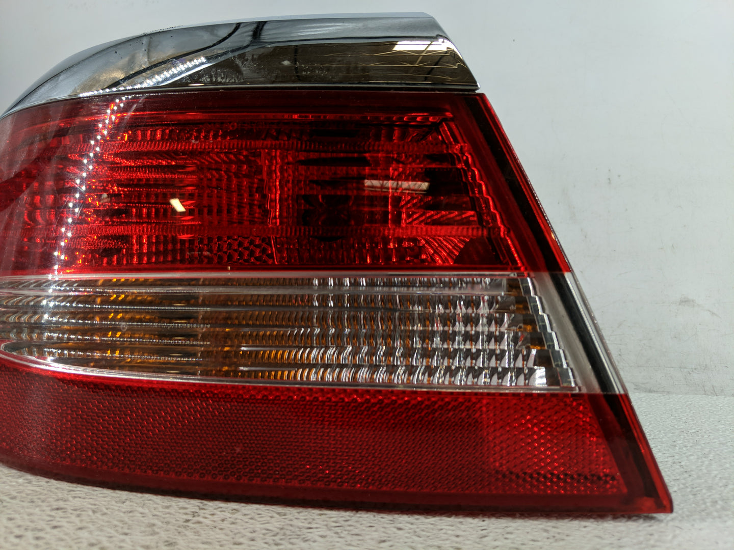 2012-2017 Buick Verano Tail Light Assembly Driver Left OEM P/N:22908909 Fits Fits 2012 2013 2014 2015 2016 2017 OEM Used Aut