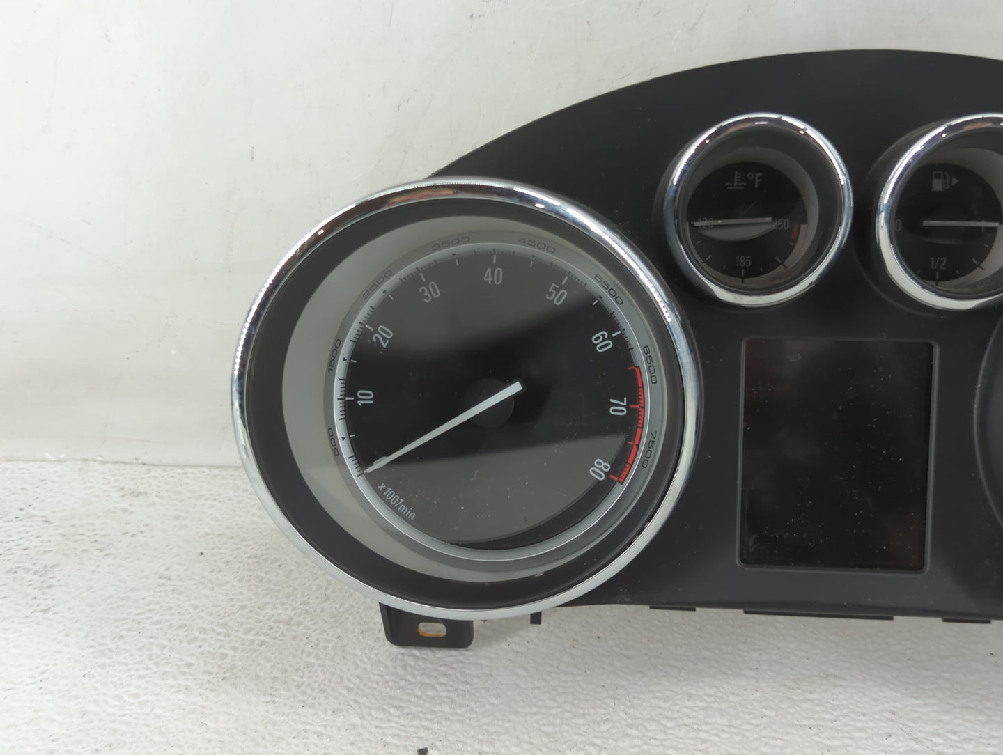 2014-2015 Buick Verano Instrument Cluster Speedometer Gauges P/N:22993180 Fits Fits 2014 2015 OEM Used Auto Parts - Oemuseda