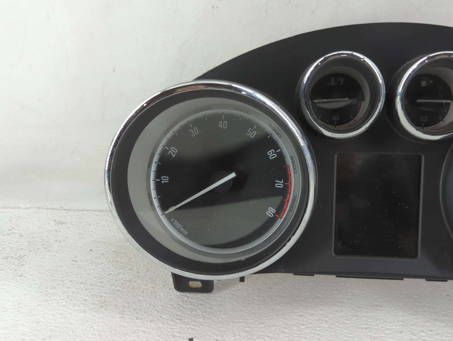 2014-2015 Buick Verano Instrument Cluster Speedometer Gauges P/N:22993180 Fits Fits 2014 2015 OEM Used Auto Parts - Oemuseda