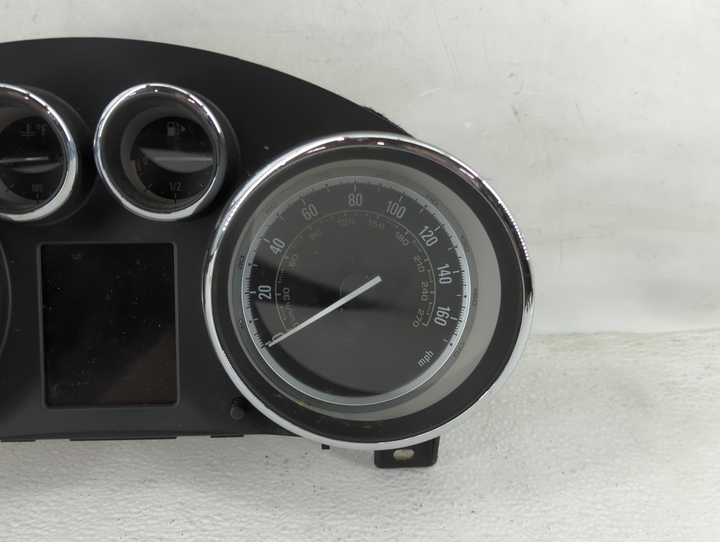 2014-2015 Buick Verano Instrument Cluster Speedometer Gauges P/N:22993180 Fits Fits 2014 2015 OEM Used Auto Parts - Oemuseda