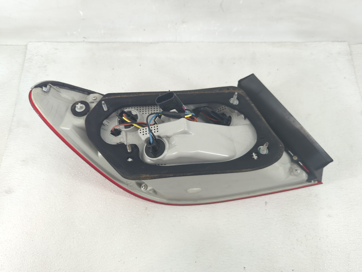2012-2017 Buick Verano Tail Light Assembly Passenger Right OEM P/N:22908910 Fits Fits 2012 2013 2014 2015 2016 2017 OEM Used