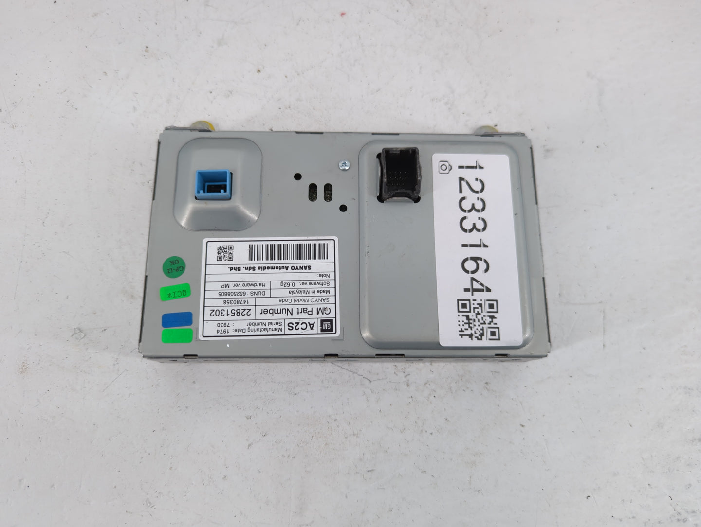 2012-2016 Buick Verano Information Display Screen - Oemusedautoparts1.com