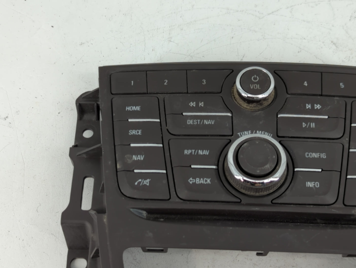2015 Buick Verano Radio AM FM Cd Player Receiver Replacement P/N:22926536 A2C824808000 Fits OEM Used Auto Parts - Oemusedaut