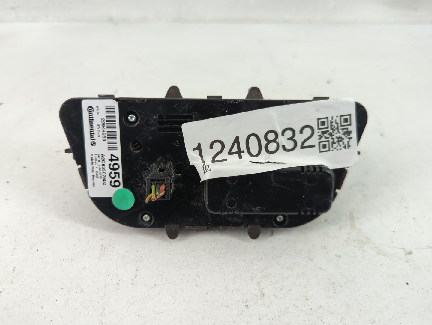 2012-2017 Buick Verano Climate Control Module Temperature AC/Heater Replacement P/N:A2C83307500 Fits OEM Used Auto Parts - O
